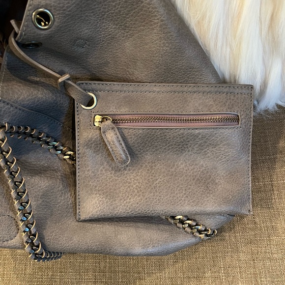 Altar’d State Purse - Picture 2 of 9